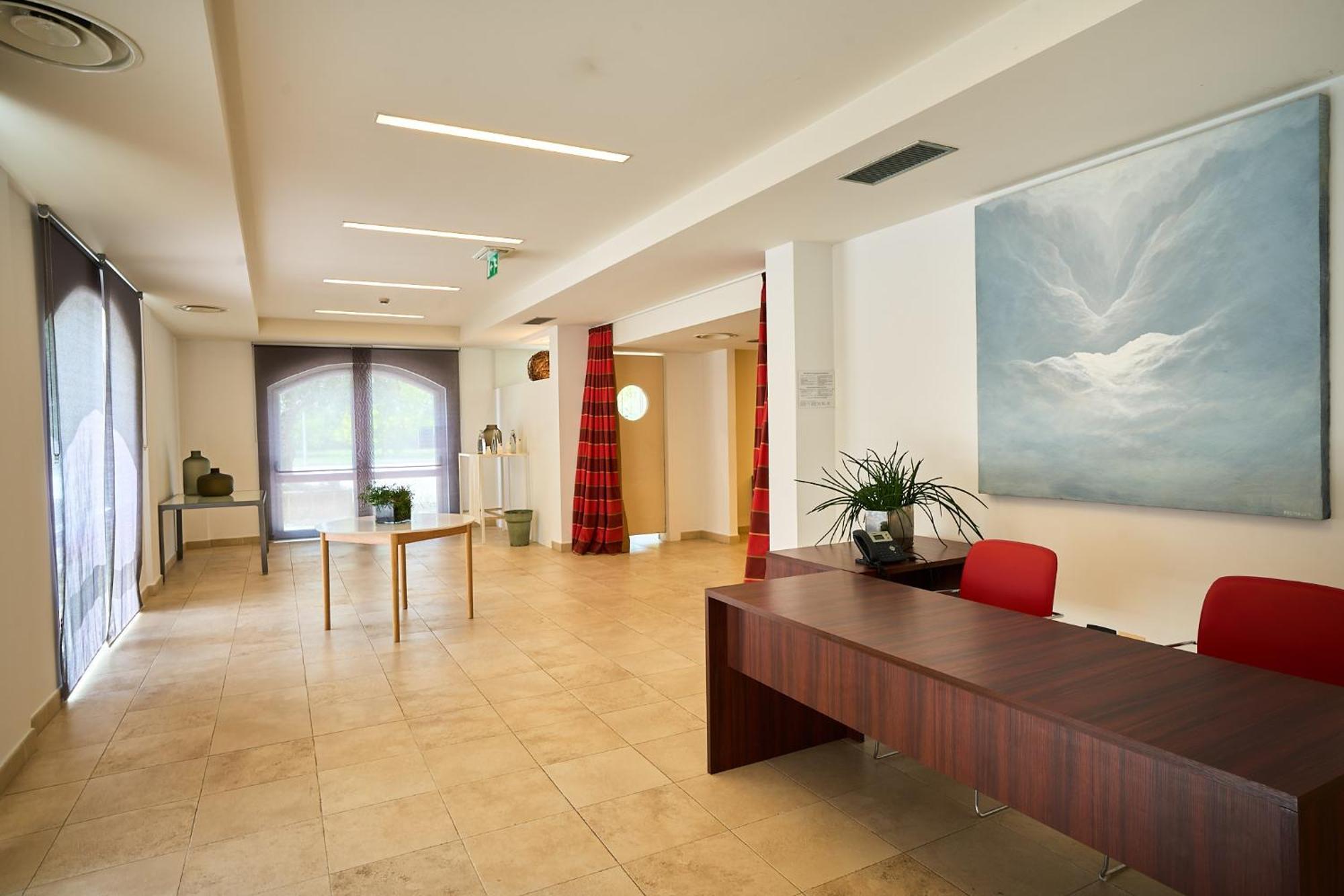 Delfina Palace Hotel Foligno Ngoại thất bức ảnh